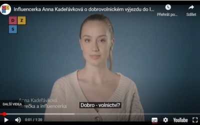 Dobrovolnictví je pro každého. Influencerka Anna Kadeřávková vypráví o své zkušenosti v Itálii